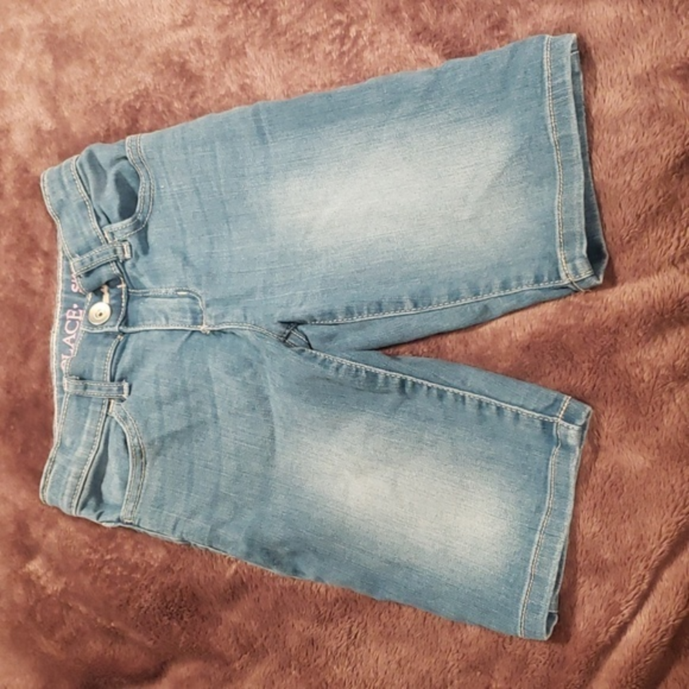 Childrens place shorts size 6/7